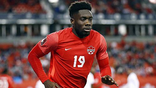 Alphonso Davis blocks his canada jerseys sale