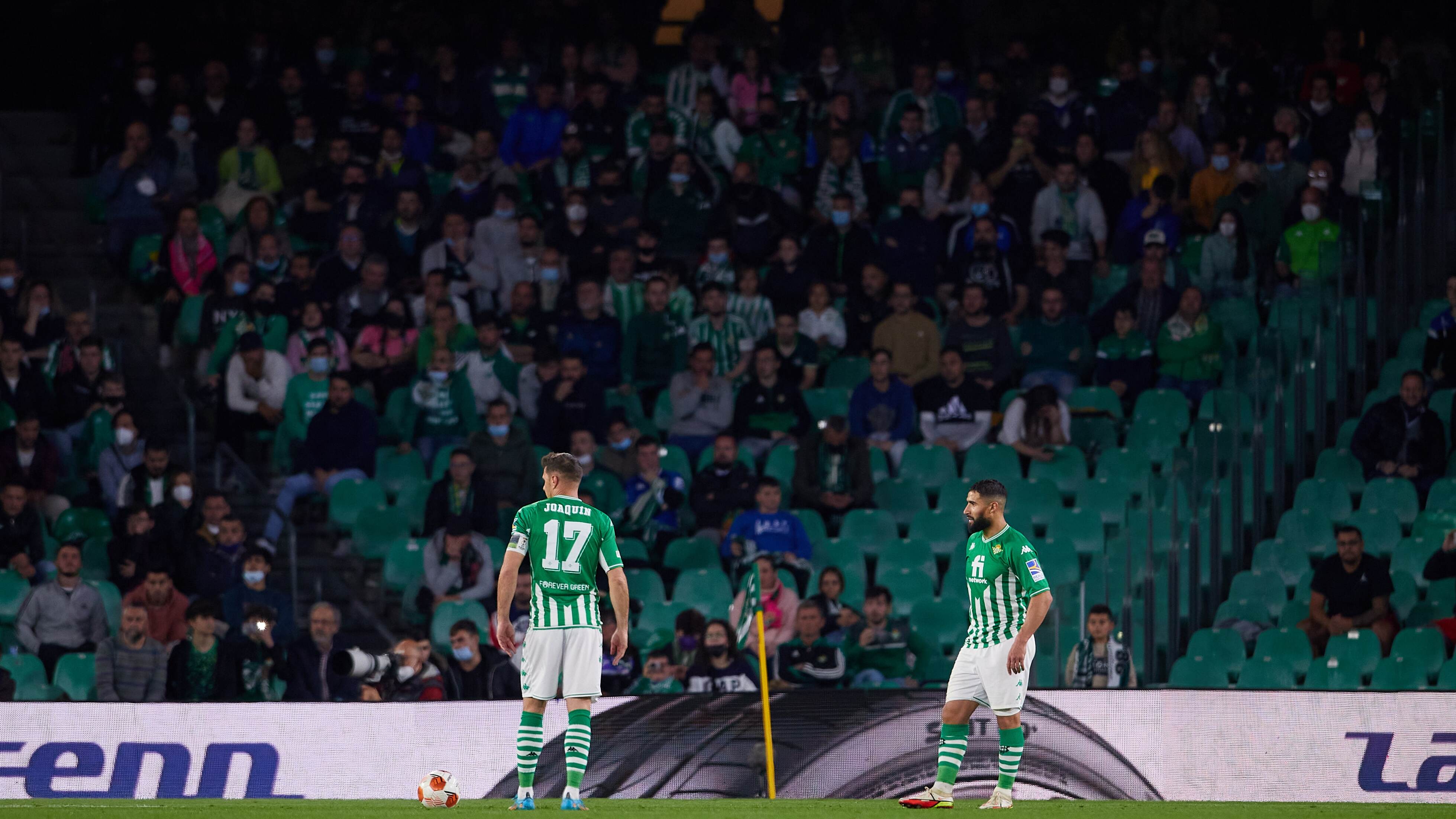 Betis Siviglia e Fancurve presentano le maglie NFT