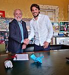 Verdi firma con il Napoli