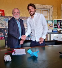 Verdi firma con il Napoli