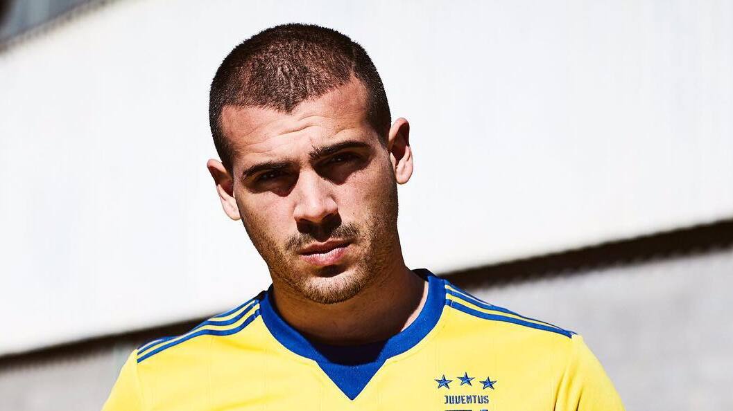 Sturaro maglia gialla Juventus