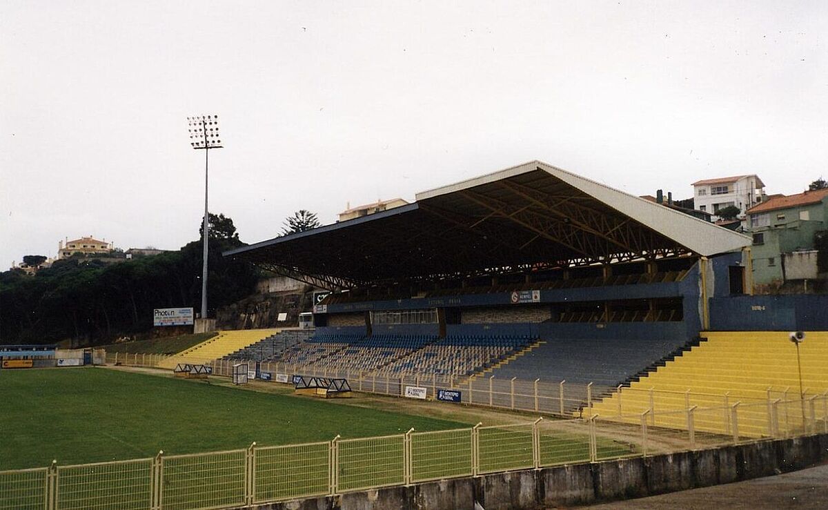 Estádio António Coimbra da Mota - World Seven Football